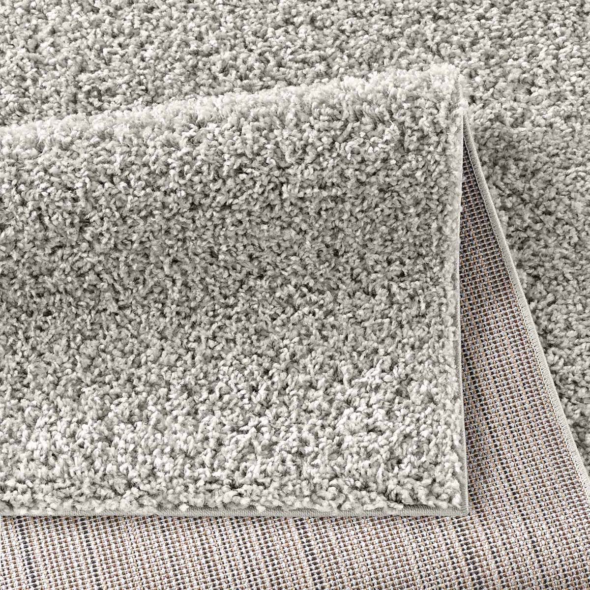 Tappeto pelo lungo quadrato - Spectrum grigio chiaro - close up vouw Tappeto pelo lungo quadrato - Spectrum grigio chiaro - close up vouw