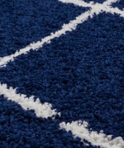 Tappeto a rombi rotondo a pelo lungo Artisan - Blu scuro/Bianco - close up materiaal, thumbnail