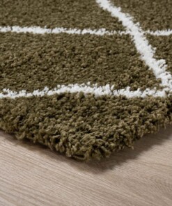 Tappeto a rombi a pelo lungo Artisan - Verde oliva/Bianco - close up hoek, thumbnail Tappeto a rombi a pelo lungo Artisan - Verde oliva/Bianco - close up hoek, thumbnail