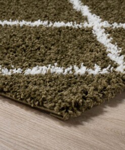 Tappeto a rombi a pelo lungo Habitat - Verde oliva/Bianco - close up hoek, thumbnail Tappeto a rombi a pelo lungo Habitat - Verde oliva/Bianco - close up hoek, thumbnail