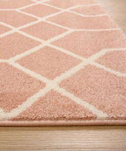 Passatoia geometrica - Aria rosa chiaro - close up