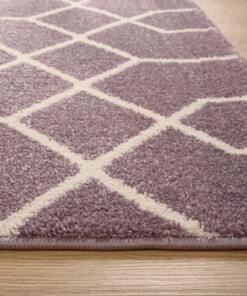 Tappeto geometrico - Aria viola - close up