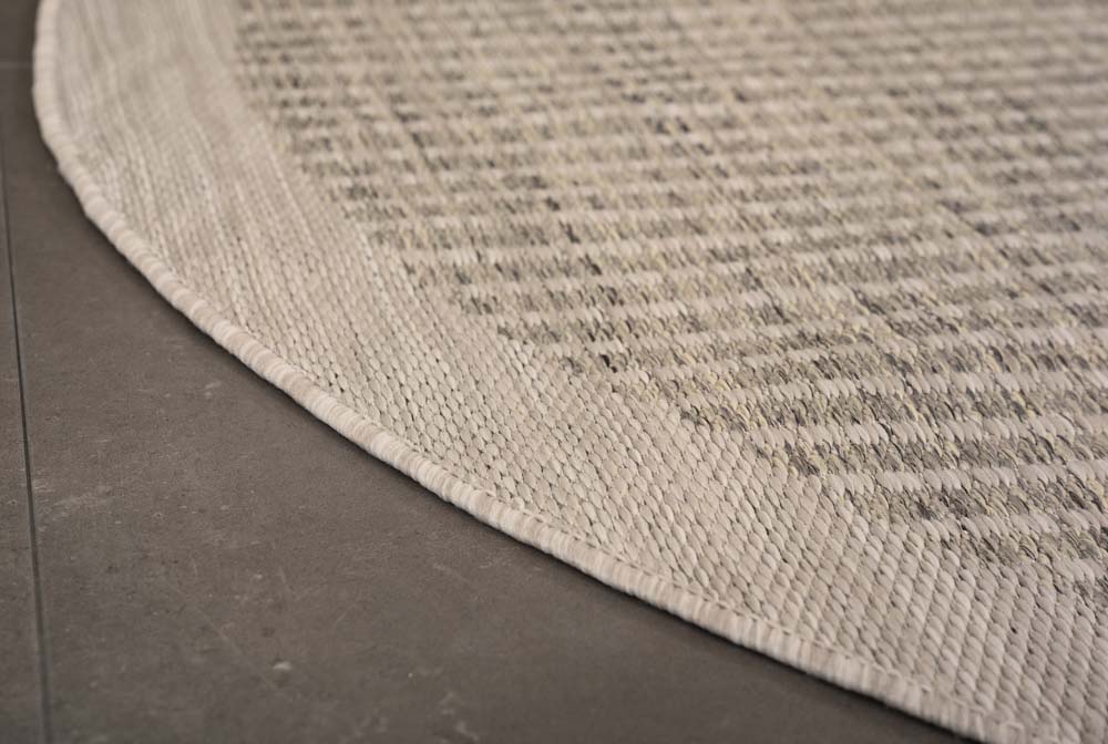 Tappeto da esterno rotondo - Coastal grigio - close up Tappeto da esterno rotondo - Coastal grigio - close up