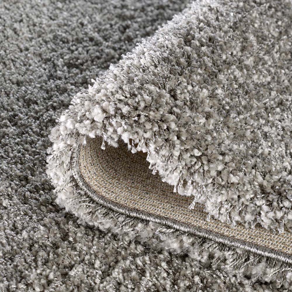 Tappeto pelo lungo - Shaggy Prime argento - close up Tappeto pelo lungo - Shaggy Prime argento - close up