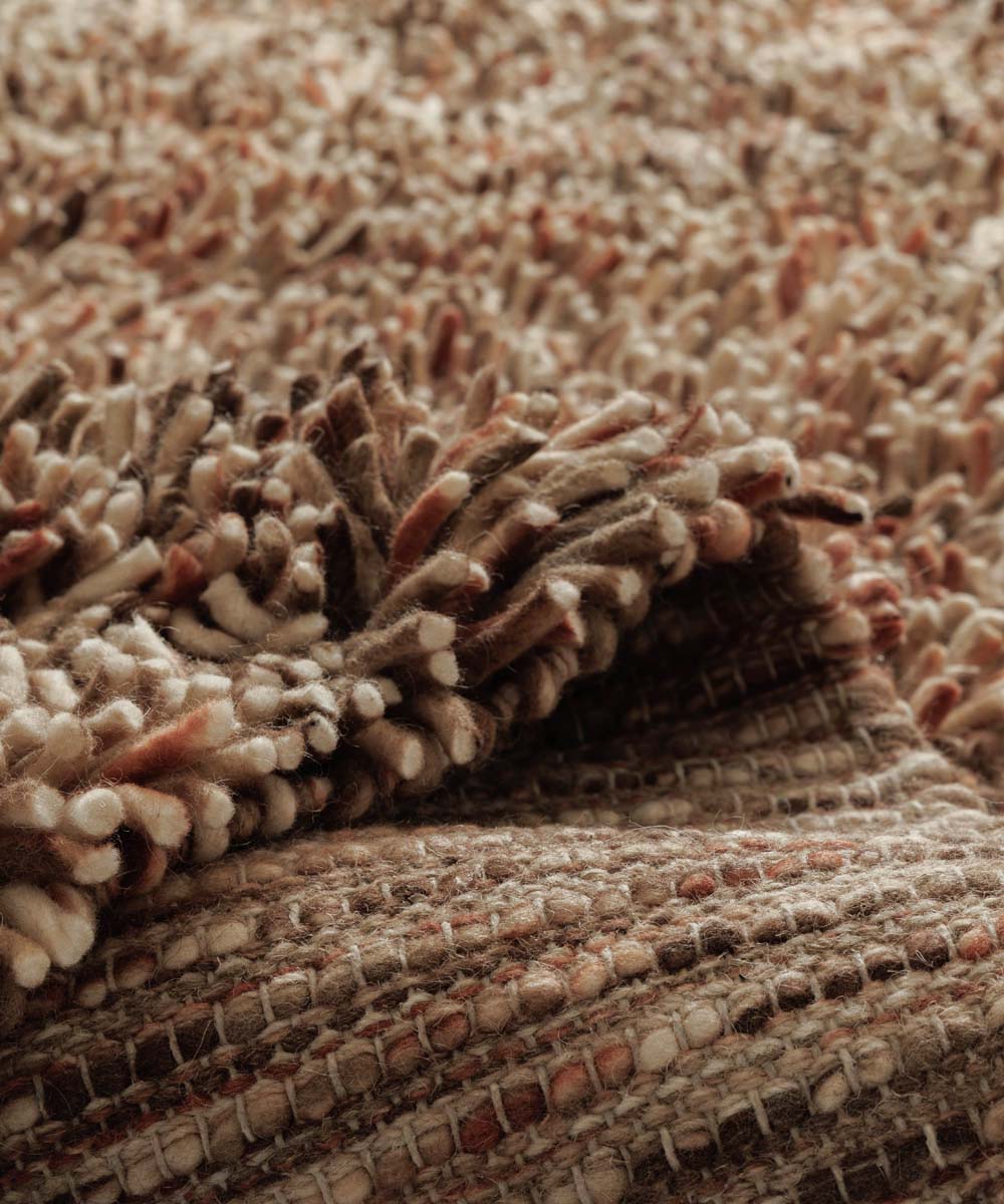 Tappeto in lana a pelo alto - Aurelia terracotta - close up Tappeto in lana a pelo alto - Aurelia terracotta - close up