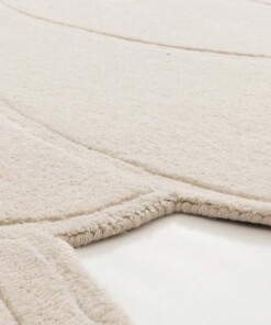 Tappeto design organico - Balans Stone avorio - close up, thumbnail