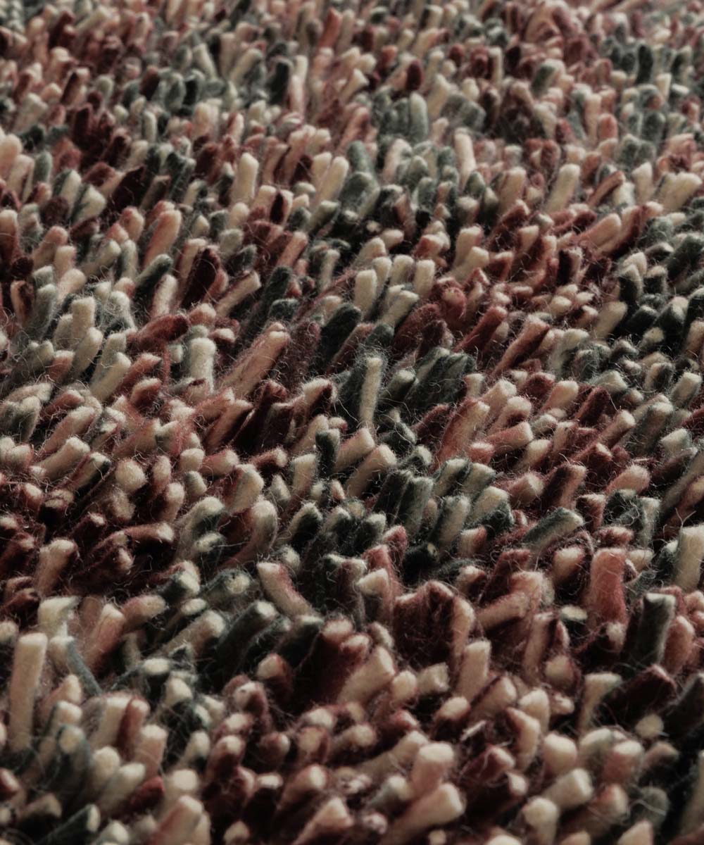 Tappeto rotondo in lana - Aurelia viola - close up Tappeto rotondo in lana - Aurelia viola - close up