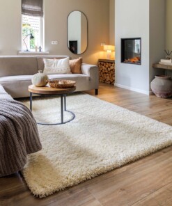 Tappeto a pelo lungo Shaggy Grand - Crema - sfeer