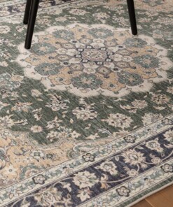 Tappeto da esterno vintage - Valenca Nova verde scuro - close up, thumbnail