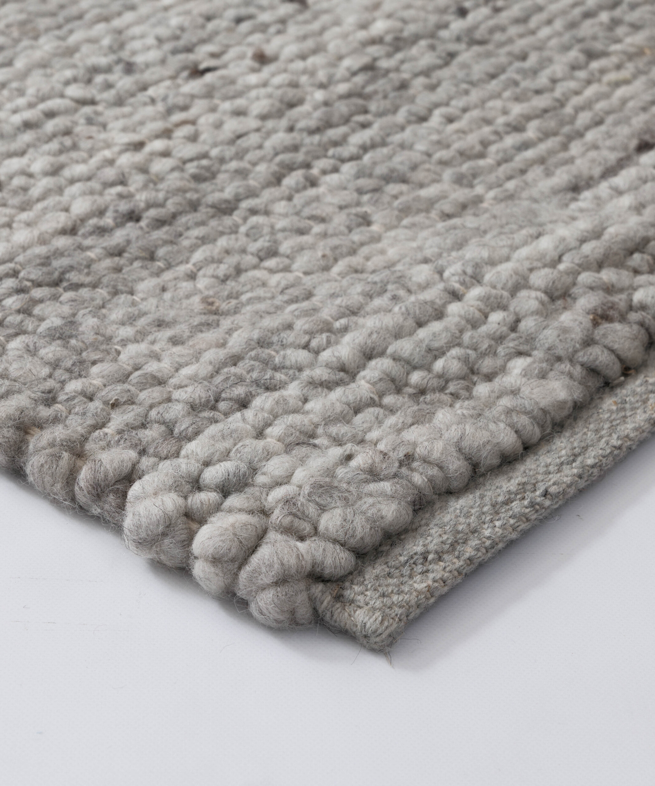 Tappeto in lana - Heimur grigio/naturale - close up Tappeto in lana - Heimur grigio/naturale - close up