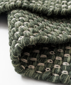Tappeto in lana - Huldra verde - close up, thumbnail Tappeto in lana - Huldra verde - close up, thumbnail