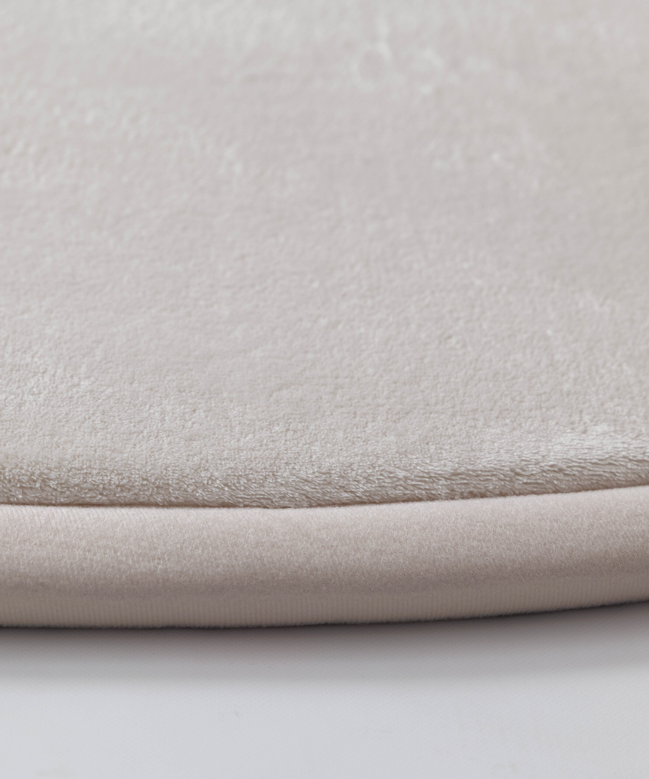 Tappeto rotondo bambini - Pluffy crema - close up Tappeto rotondo bambini - Pluffy crema - close up