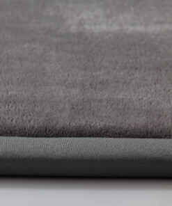 Tappeto gioco bambini - Pluffy grigio scuro - close up, thumbnail Tappeto gioco bambini - Pluffy grigio scuro - close up, thumbnail