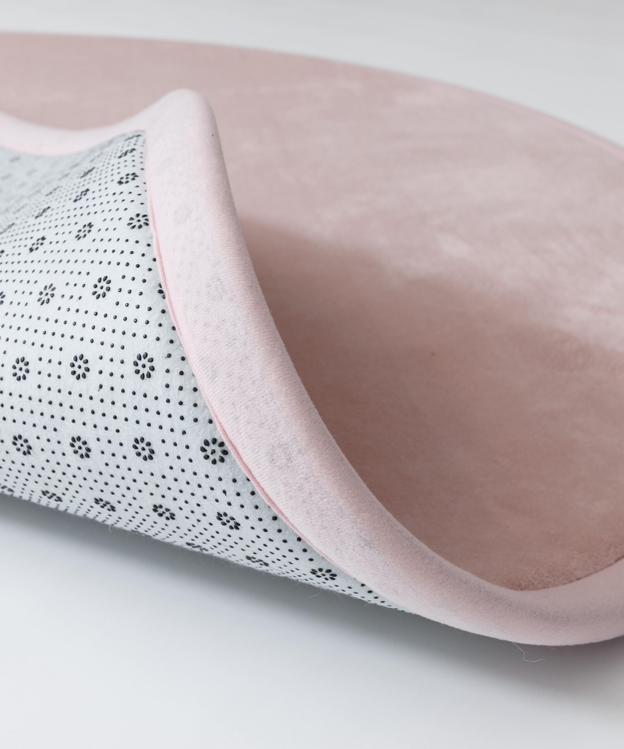 Tappeto rotondo bambini - Pluffy rosa - close up Tappeto rotondo bambini - Pluffy rosa - close up