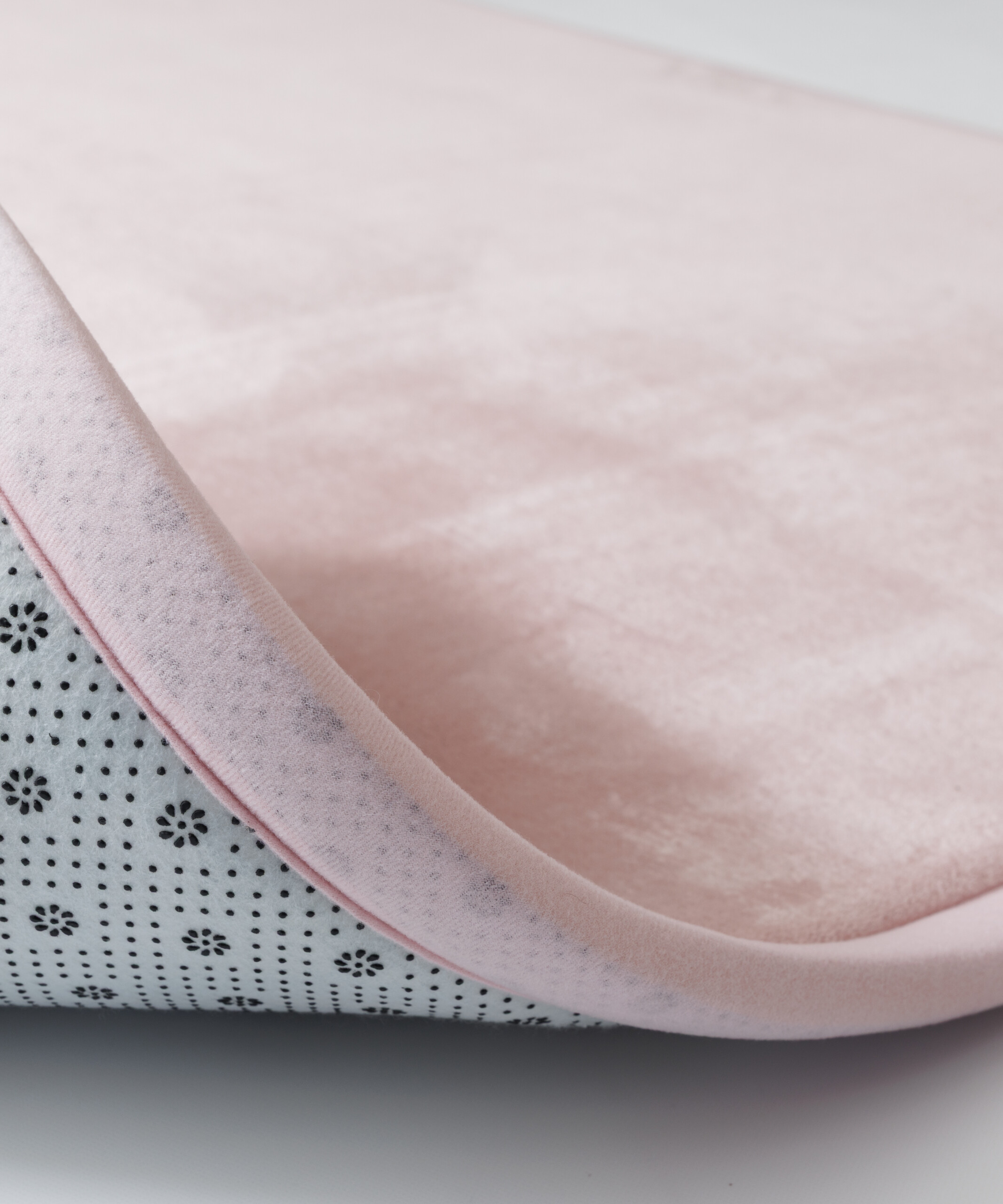 Tappeto gioco bambini - Pluffy rosa - close up Tappeto gioco bambini - Pluffy rosa - close up