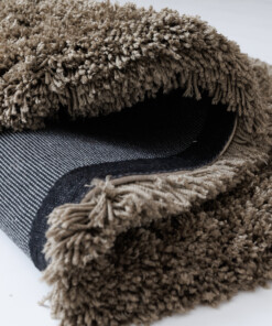 Tappeto shaggy - Sveve taupe - close up, thumbnail Tappeto shaggy - Sveve taupe - close up, thumbnail