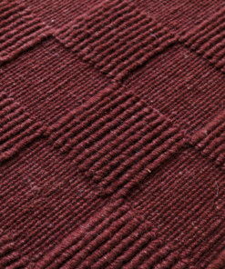 Tappeto in lana - Tavle bordeaux - close up, thumbnail